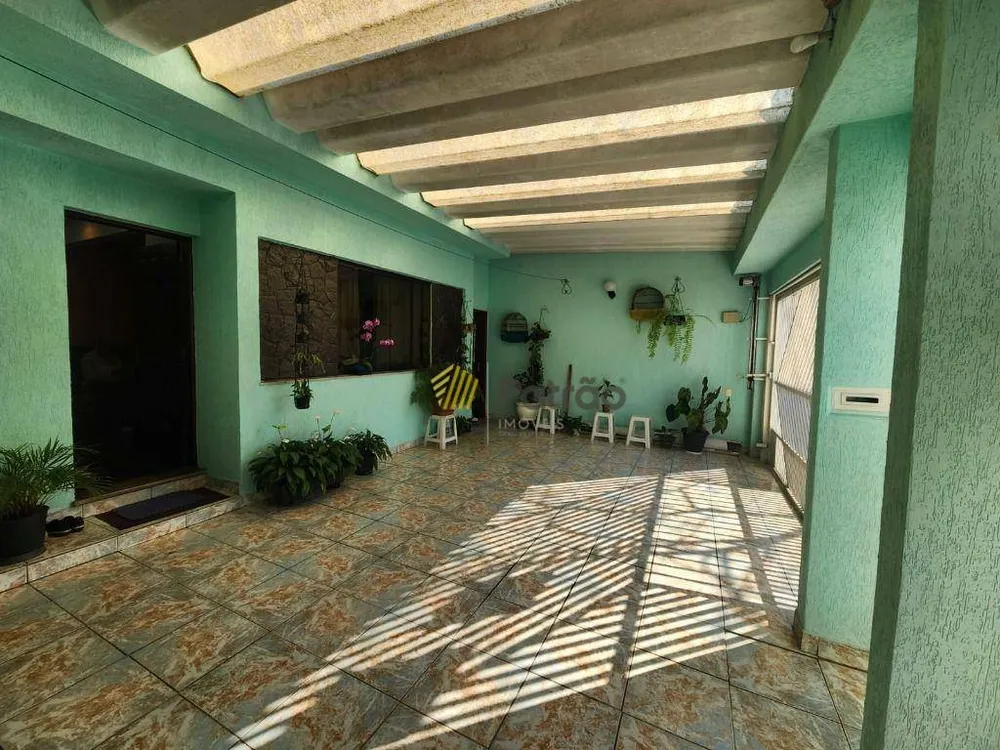 Casa, 3 quartos, 152 m² - Foto 2