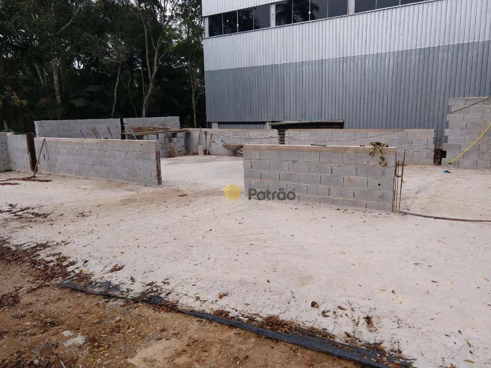 Depósito-Galpão, 1400 m² - Foto 1