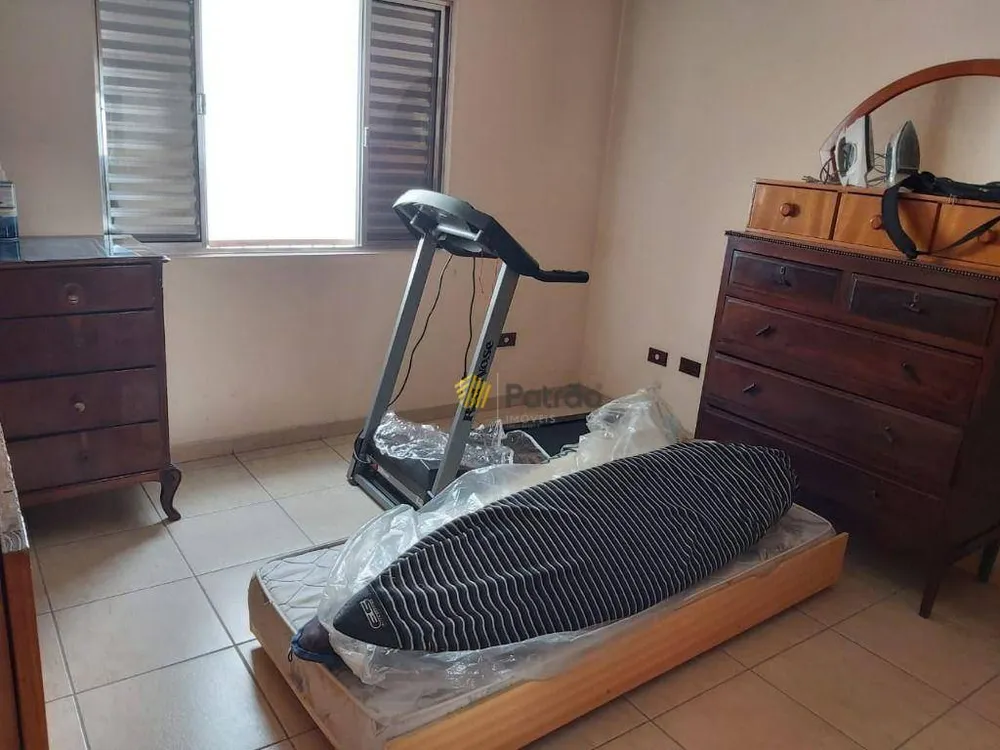 Casa, 4 quartos, 208 m² - Foto 9