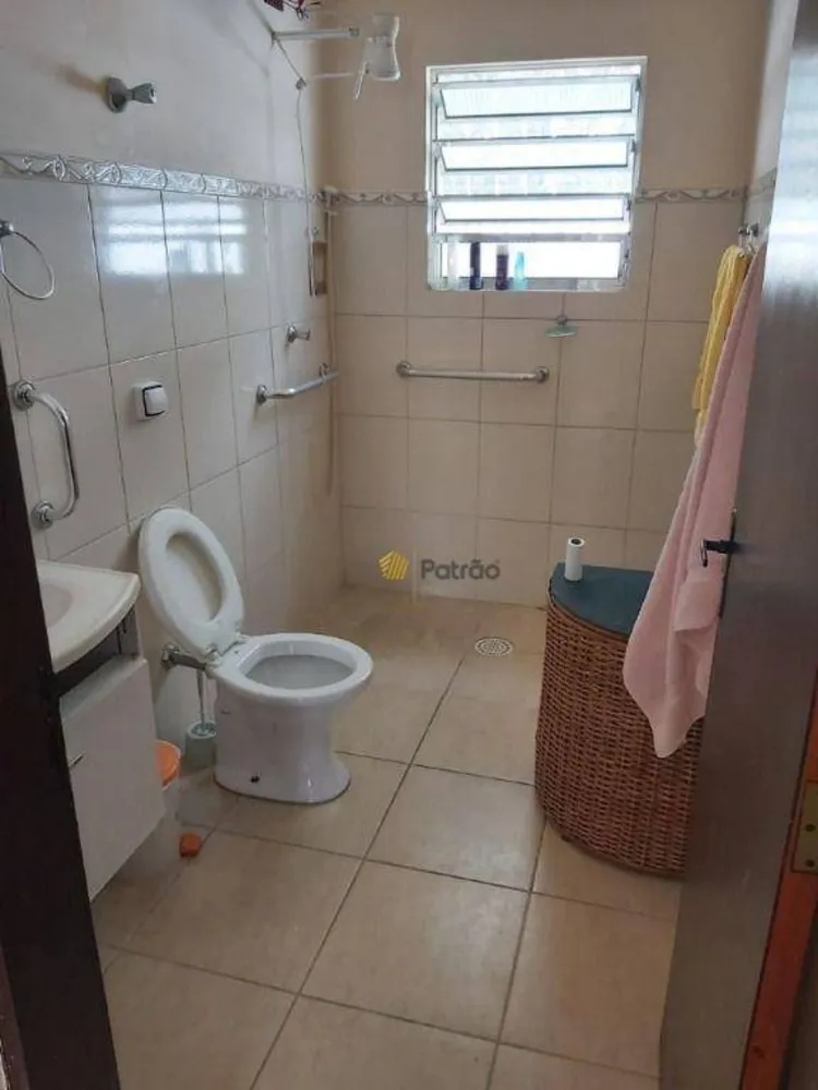 Casa, 4 quartos, 208 m² - Foto 3
