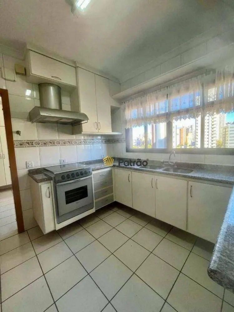 Apartamento, 3 quartos, 207 m² - Foto 8