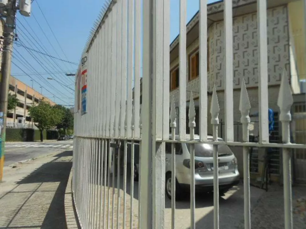 Sobrado à venda com 3 quartos, 128m² - Foto 2