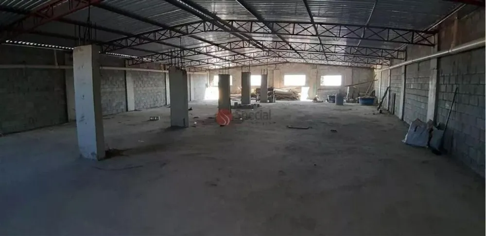 Depósito-Galpão, 1600 m² - Foto 1
