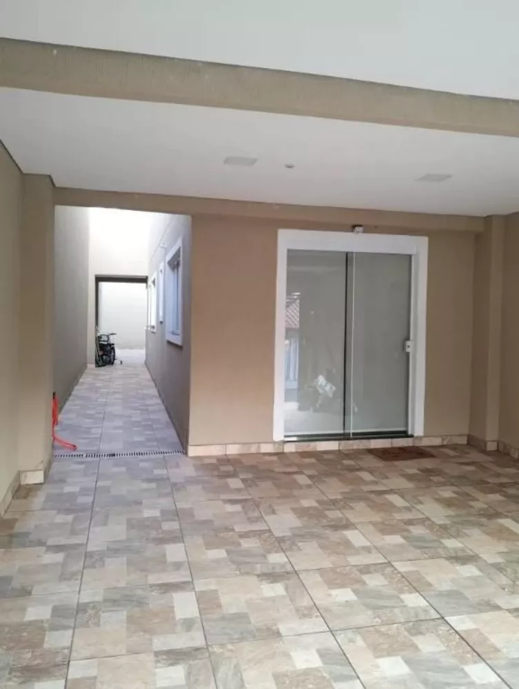 Casa à venda com 2 quartos, 142m² - Foto 3