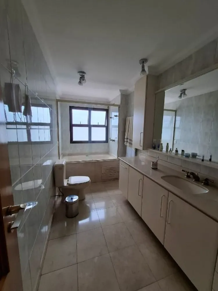 Apartamento, 4 quartos, 205 m² - Foto 8