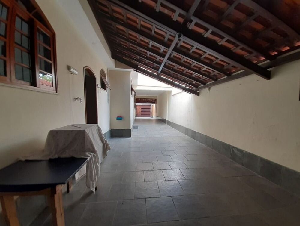 Sobrado à venda com 2 quartos, 253m² - Foto 10