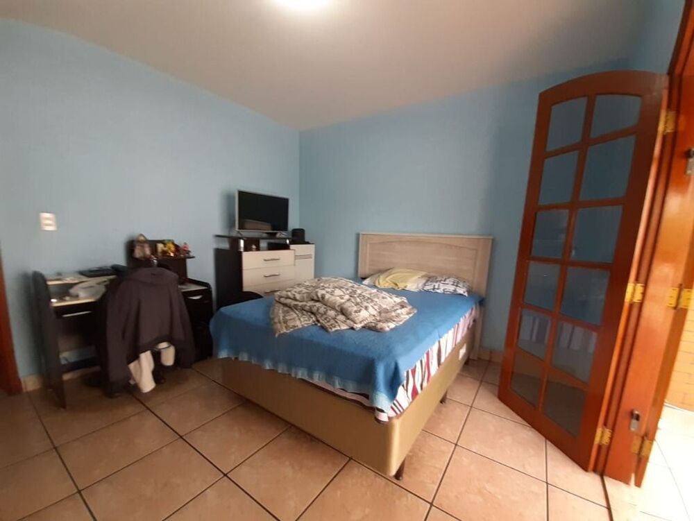 Sobrado à venda com 2 quartos, 253m² - Foto 8