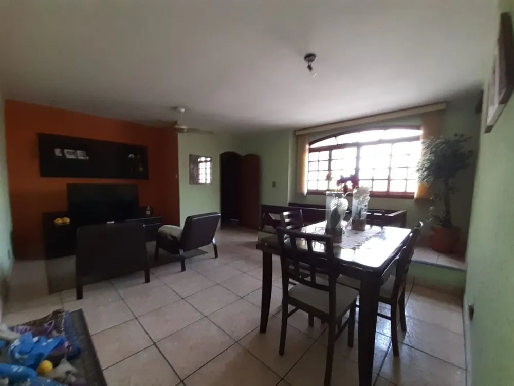 Sobrado, 2 quartos, 253 m² - Foto 3