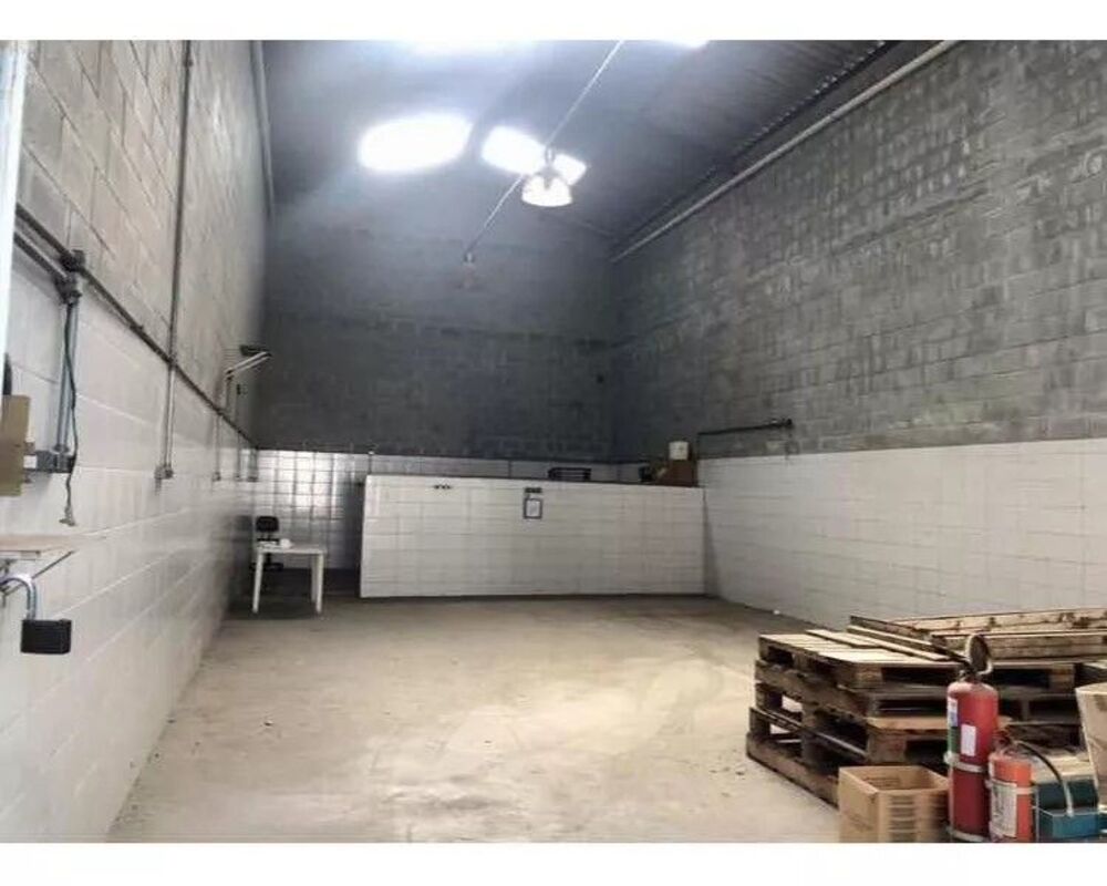Depósito-Galpão, 249 m² - Foto 1