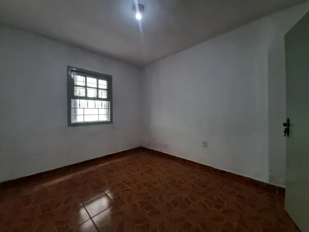 Casa, 5 quartos, 167 m² - Foto 3