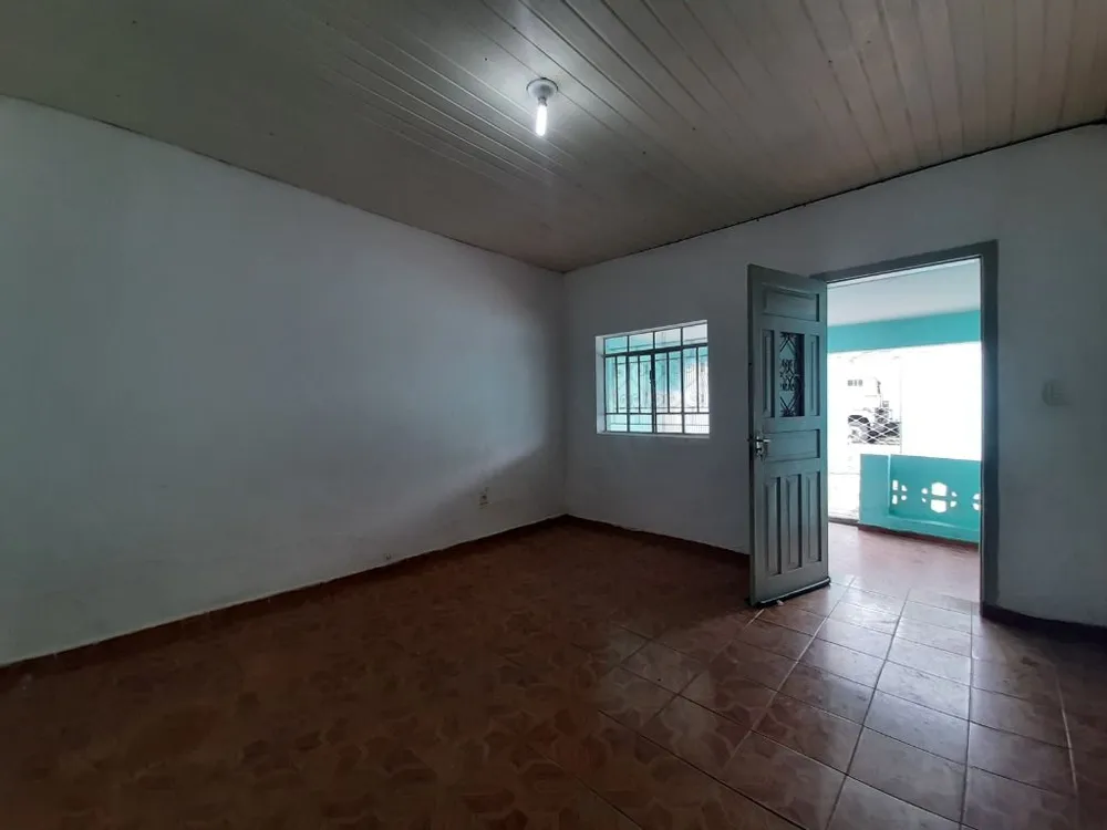Casa, 5 quartos, 167 m² - Foto 2