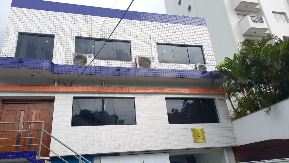 Sala-Conjunto, 210 m² - Foto 1