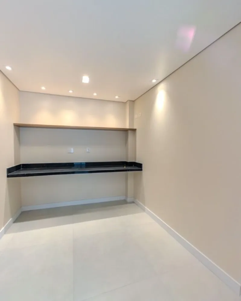 Apartamento, 3 quartos, 223 m² - Foto 3