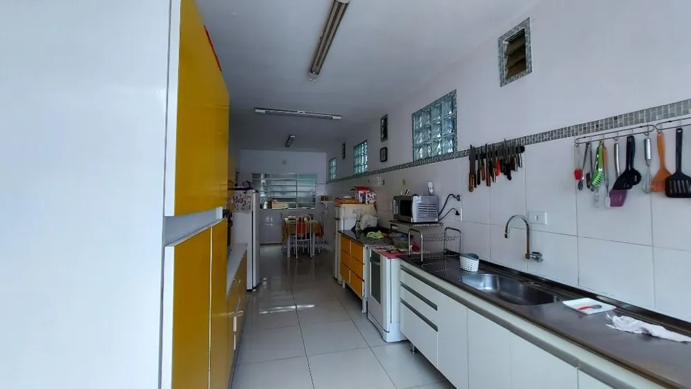 Casa, 3 quartos, 182 m² - Foto 1