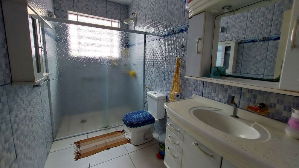 Casa, 3 quartos, 182 m² - Foto 2