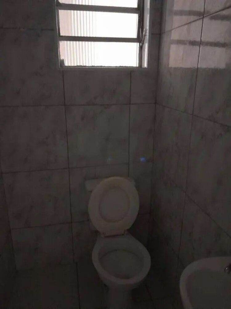 Casa para alugar com 1 quarto, 35m² - Foto 4