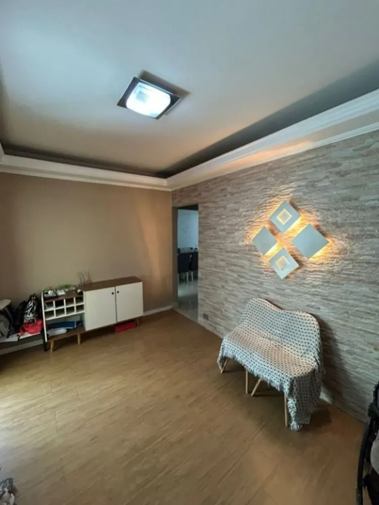 Sobrado, 7 quartos, 244 m² - Foto 2