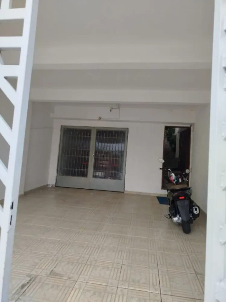 Sobrado, 3 quartos, 200 m² - Foto 2