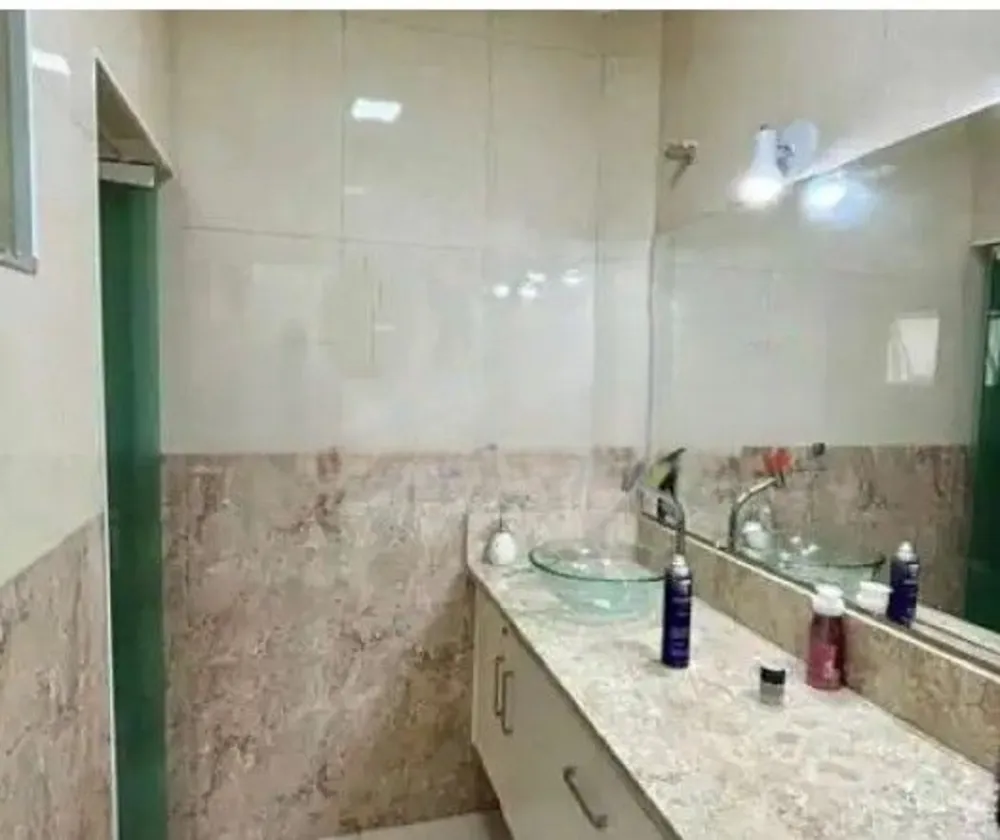 Sobrado, 5 quartos, 260 m² - Foto 1