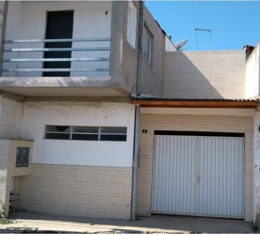 Casa, 3 quartos, 167 m² - Foto 1