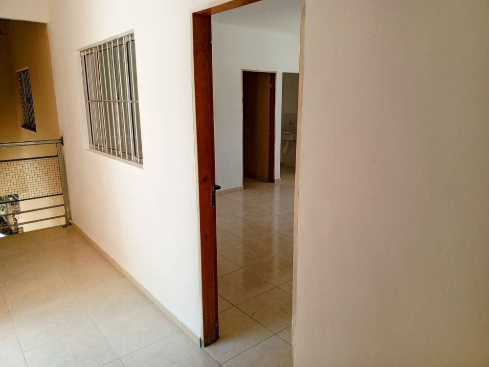 Casa, 2 quartos, 270 m² - Foto 4