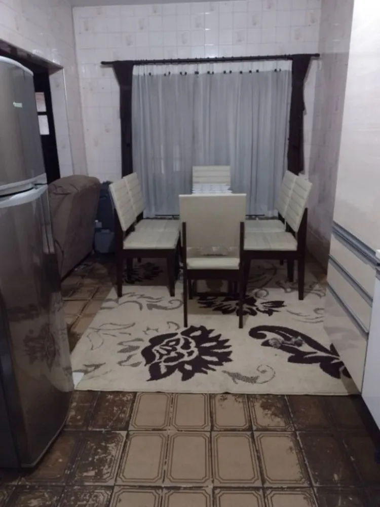 Casa, 6 quartos, 230 m² - Foto 1