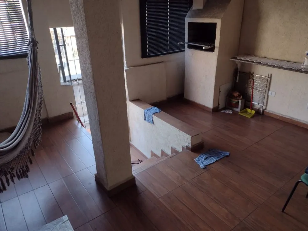 Casa, 6 quartos, 230 m² - Foto 7