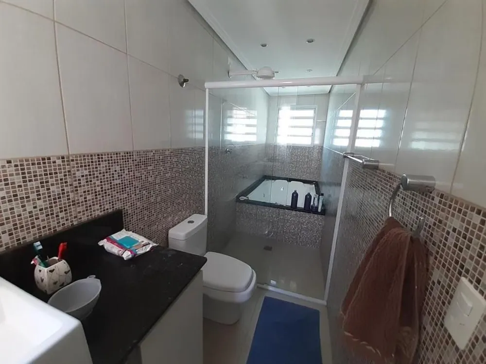 Sobrado, 3 quartos, 182 m² - Foto 1
