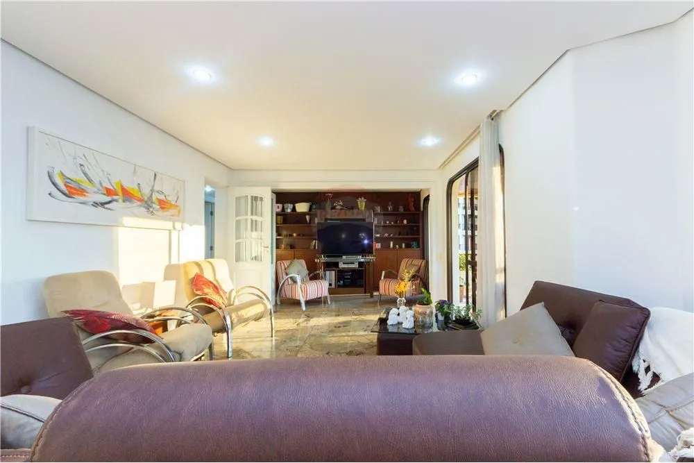 Apartamento, 3 quartos, 159 m² - Foto 1
