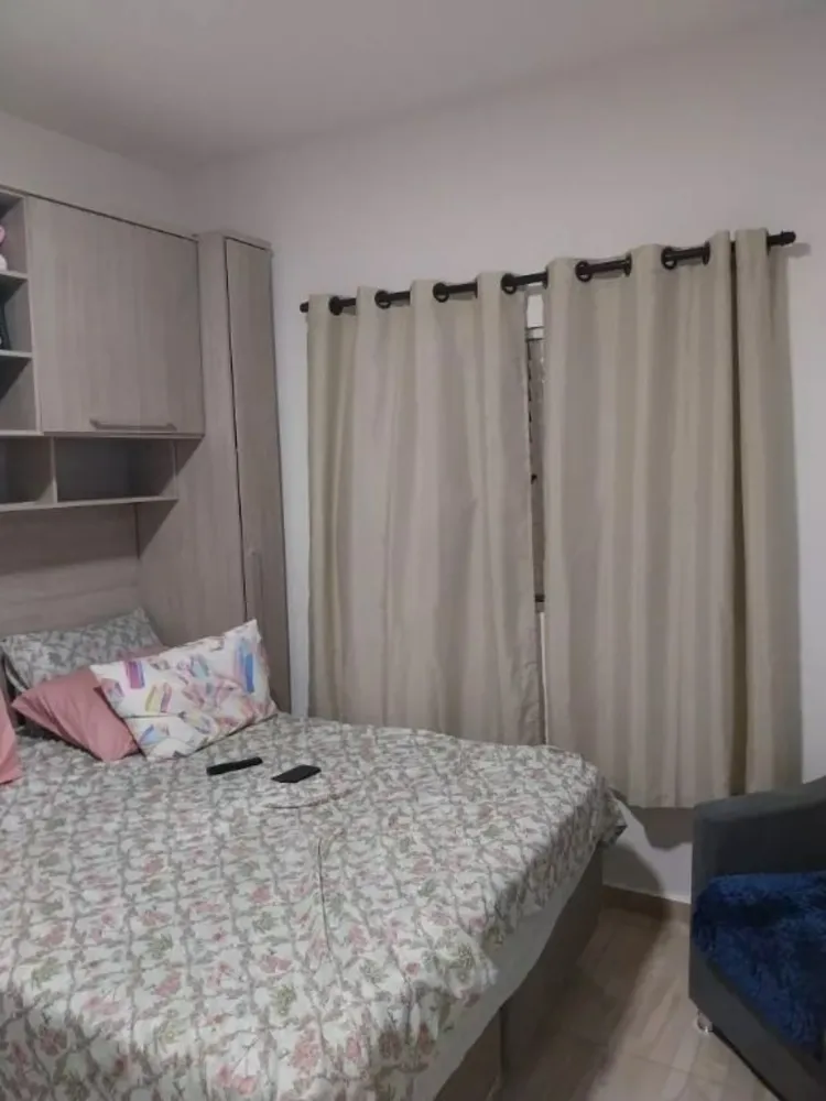 Casa, 4 quartos, 198 m² - Foto 2