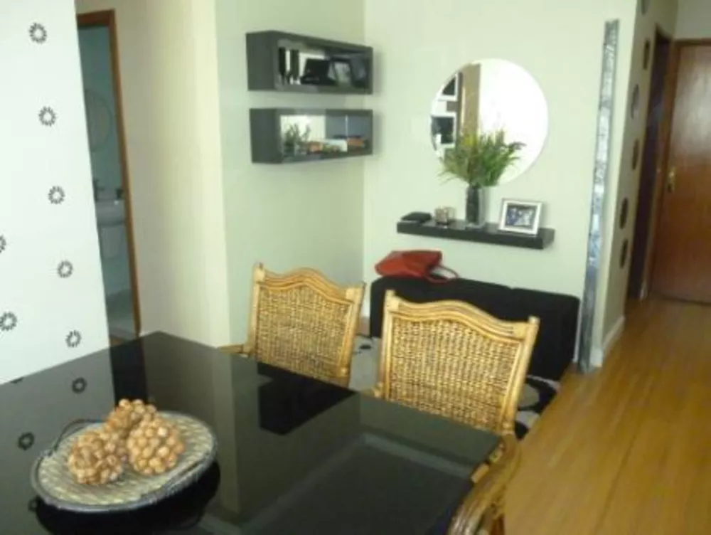 Apartamento à venda com 3 quartos, 68m² - Foto 1