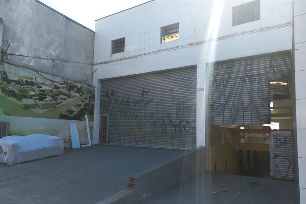 Depósito-Galpão, 670 m² - Foto 1