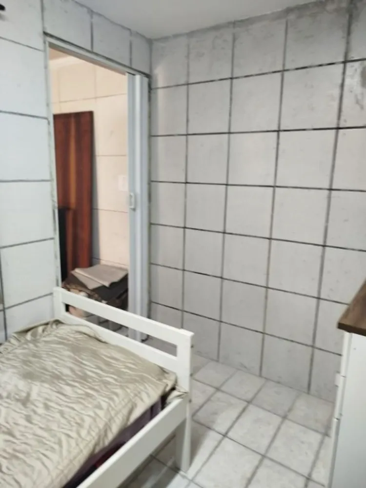 Sobrado, 6 quartos, 210 m² - Foto 1