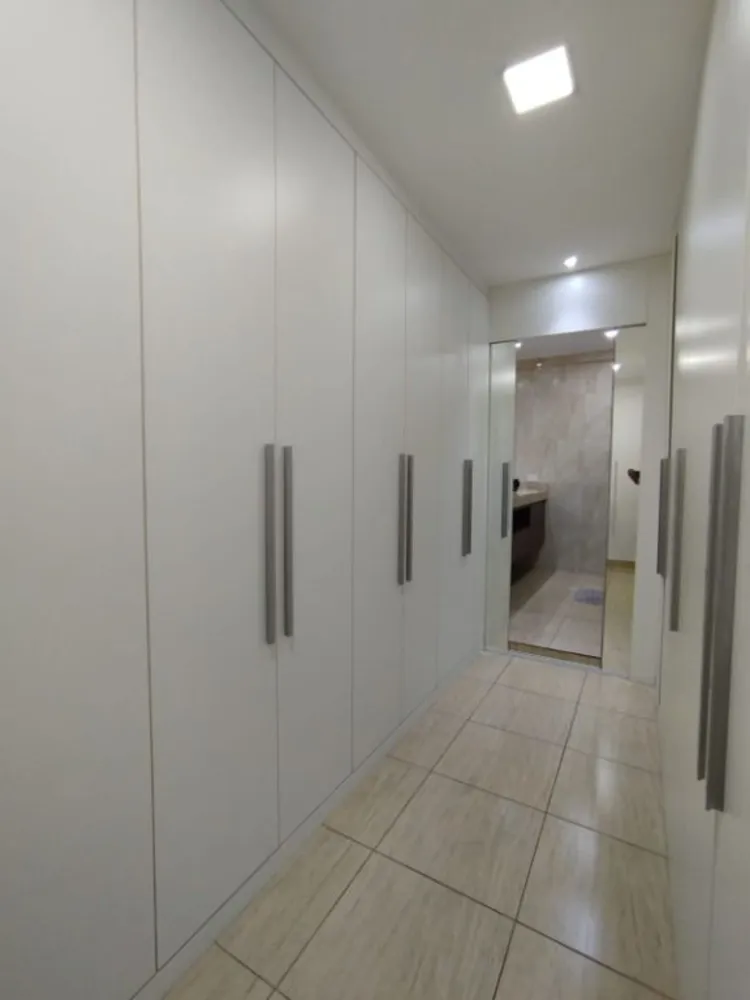 Sobrado, 6 quartos, 210 m² - Foto 4