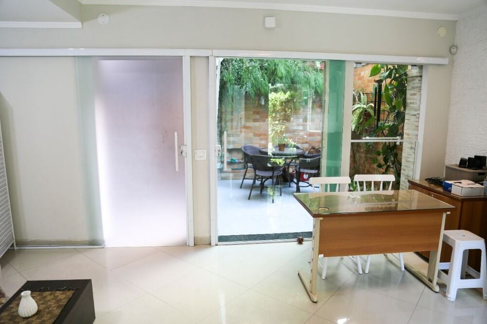 Sobrado à venda com 4 quartos, 350m² - Foto 32