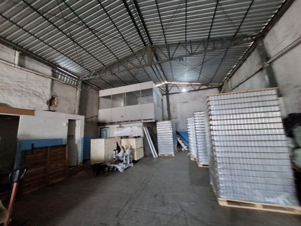 Depósito-Galpão-Armazém à venda, 350m² - Foto 1