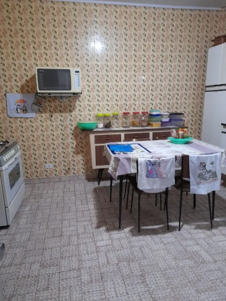 Sobrado, 4 quartos, 350 m² - Foto 1