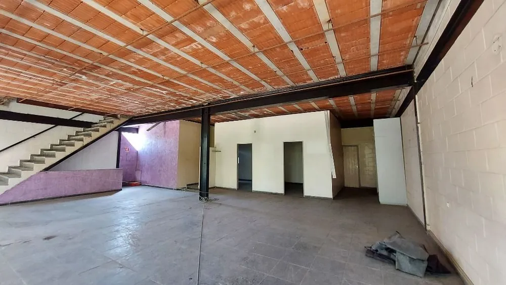 Prédio Inteiro, 4500 m² - Foto 1