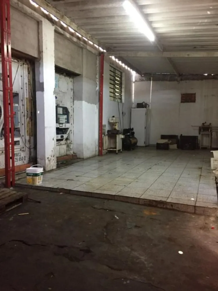 Depósito-Galpão, 1050 m² - Foto 3