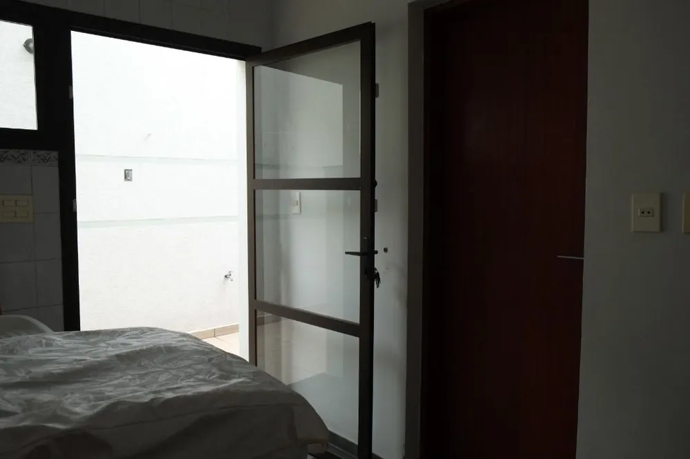 Sobrado, 3 quartos, 211 m² - Foto 1