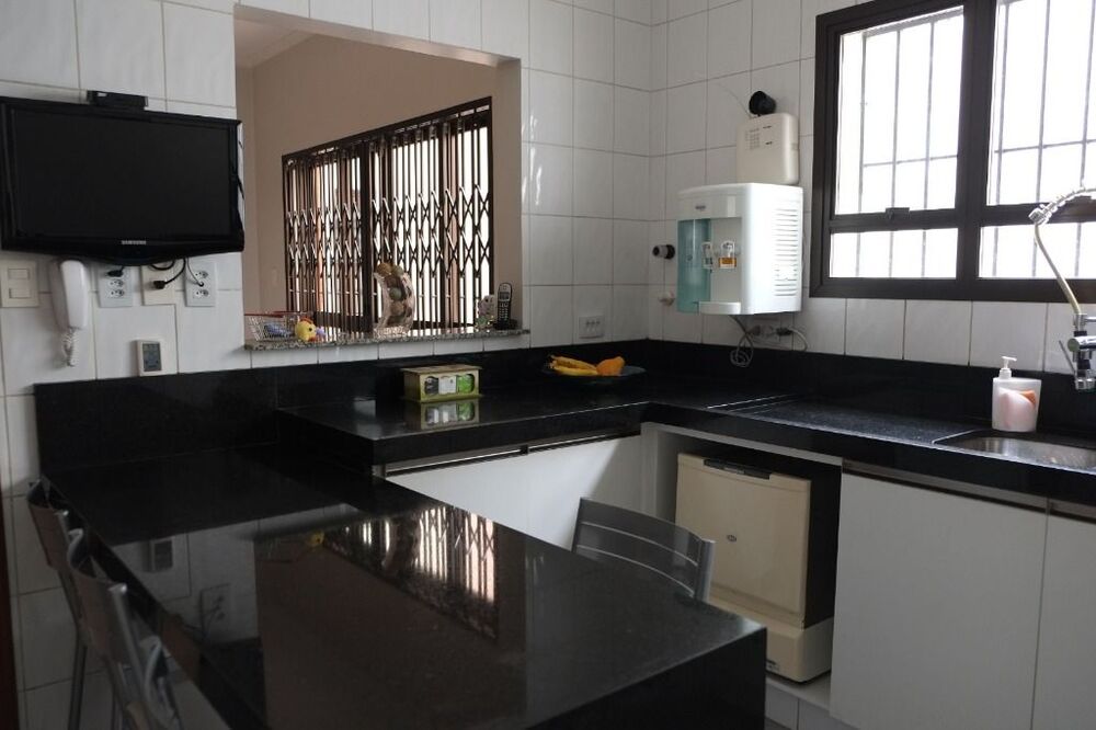 Sobrado à venda com 3 quartos, 211m² - Foto 3
