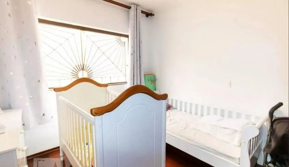 Casa, 5 quartos, 243 m² - Foto 2