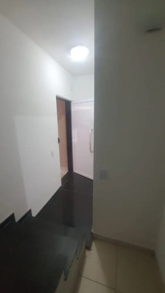 Sobrado, 3 quartos, 180 m² - Foto 2