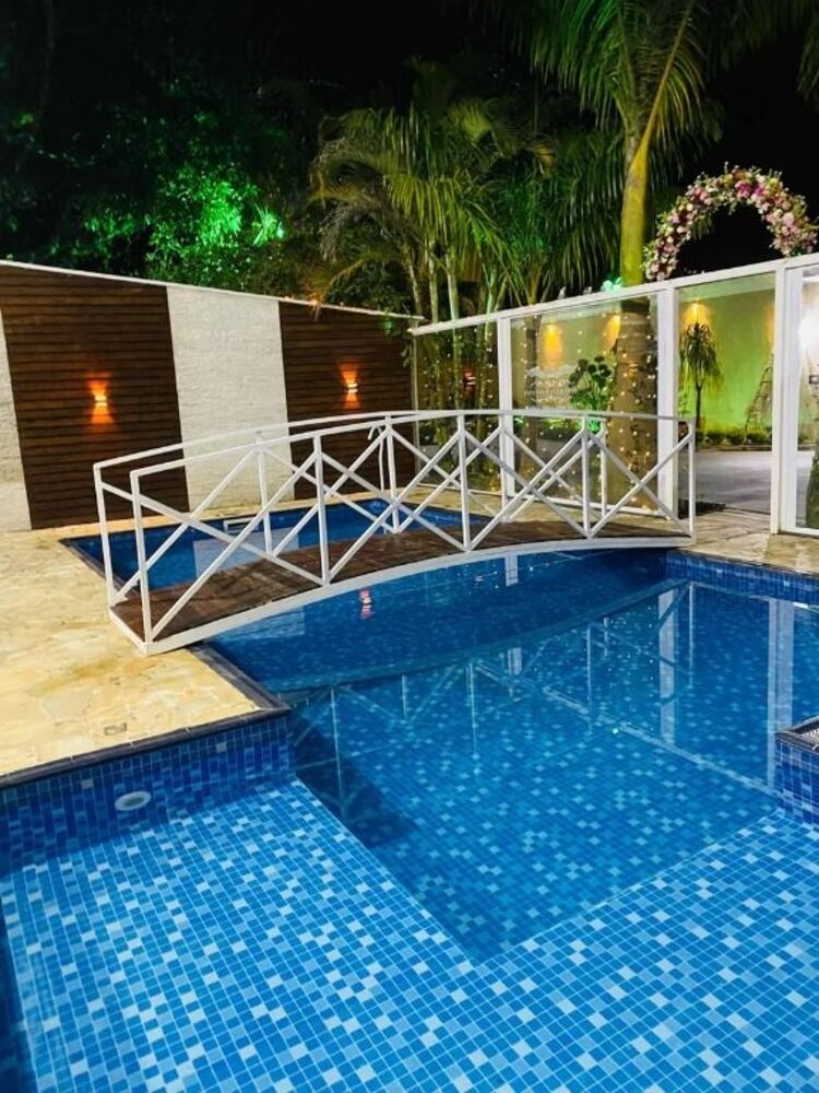 Casa, 10 quartos, 1500 m² - Foto 1