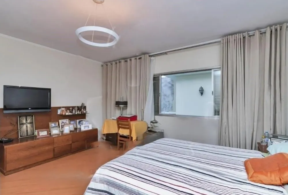 Sobrado, 8 quartos, 447 m² - Foto 9