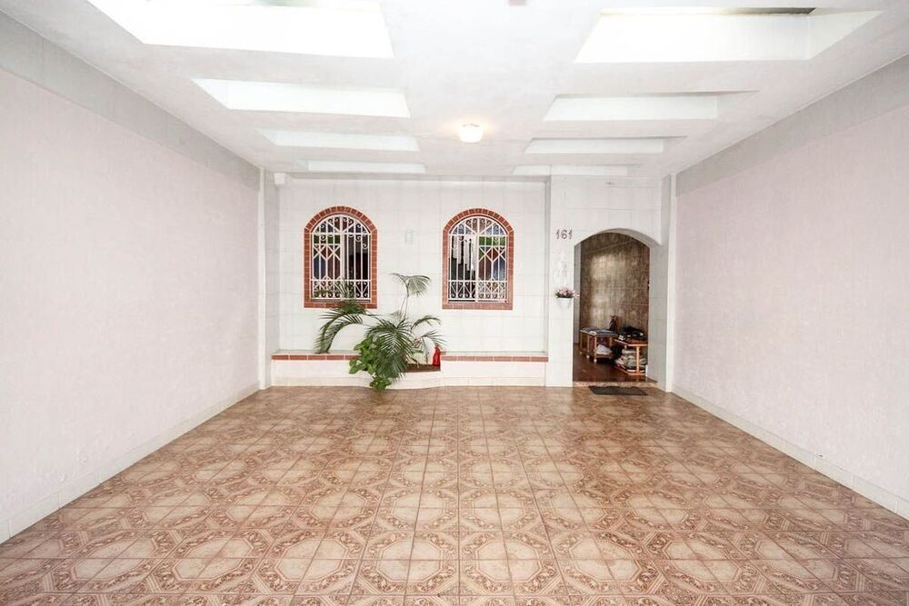 Casa, 3 quartos, 248 m² - Foto 1