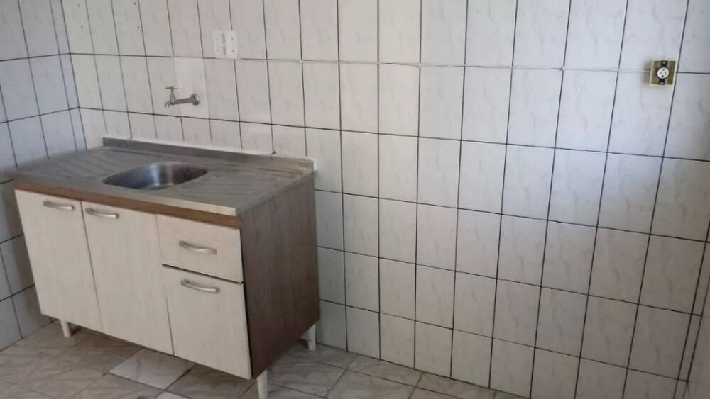 Casa, 6 quartos, 280 m² - Foto 1