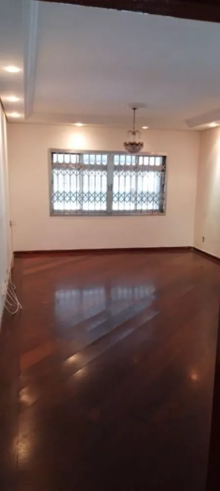 Sobrado à venda com 3 quartos, 347m² - Foto 4