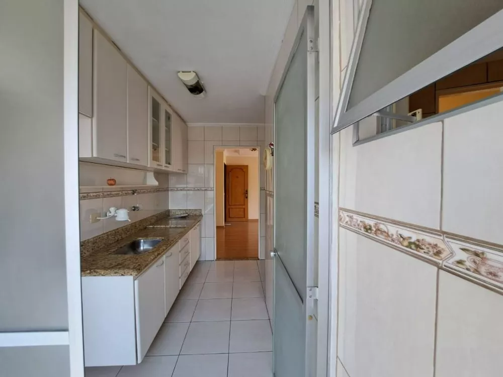 Apartamento à venda com 2 quartos, 54m² - Foto 18