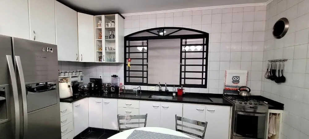 Sobrado, 3 quartos, 185 m² - Foto 3